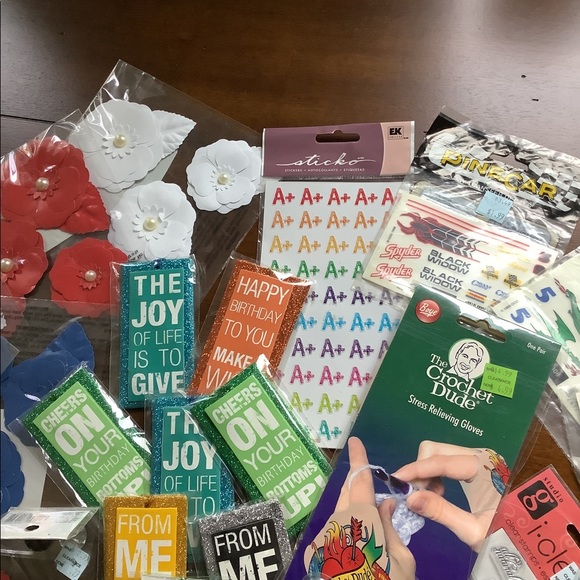 Michaels Crafts Bundle. NWT - Picture 9 of 11